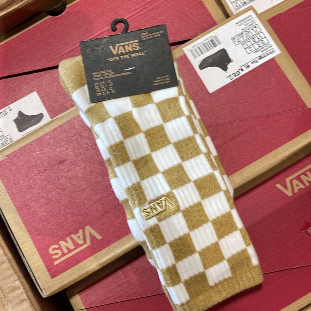 VANS "Off The Wall" socks Checkerboard 
NWT (1 pair) - Picture 15 of 16